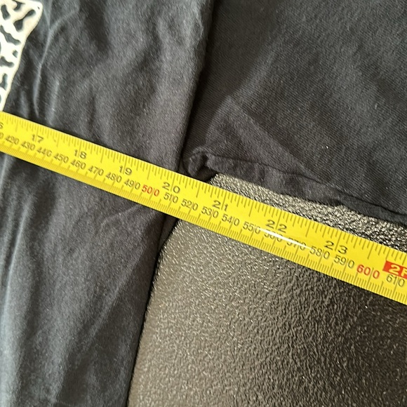 Punk Idles “Joy As An Act Of Resistance” t- shirt - Picture 4 of 5